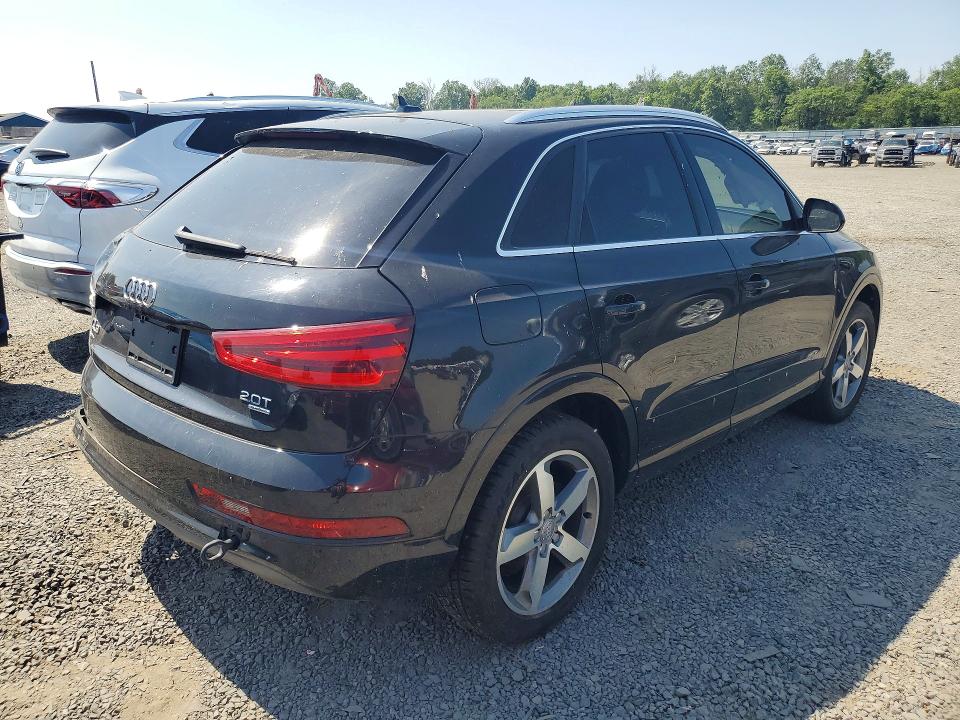 Photo 3 from auction – 2015 AUDI Q3 with VIN WA1GFCFS8FR013763