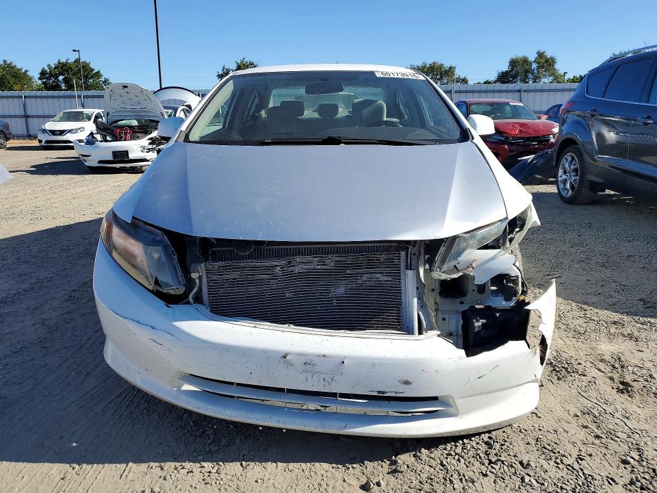 Снимка 5 от търг – 2012 HONDA CIVIC с VIN 19XFB2F55CE338119