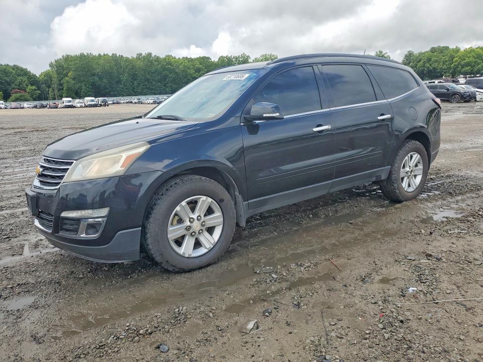 CHEVROLET TRAVERSE 2014 with VIN 1GNKRHKD1EJ252894 - Photo from auction
