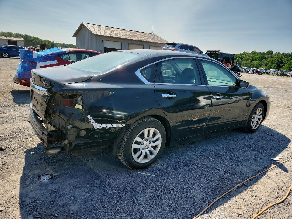 Photo 3 from auction – 2015 NISSAN ALTIMA with VIN 1N4AL3AP0FC585930
