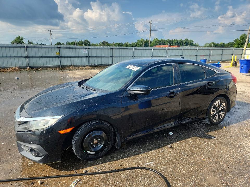 HONDA CIVIC 2017 with VIN 19XFC1F35HE020417 - Photo from auction