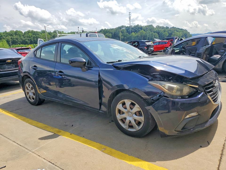 Photo 4 from auction – 2014 MAZDA 3 with VIN JM1BM1T70E1173515