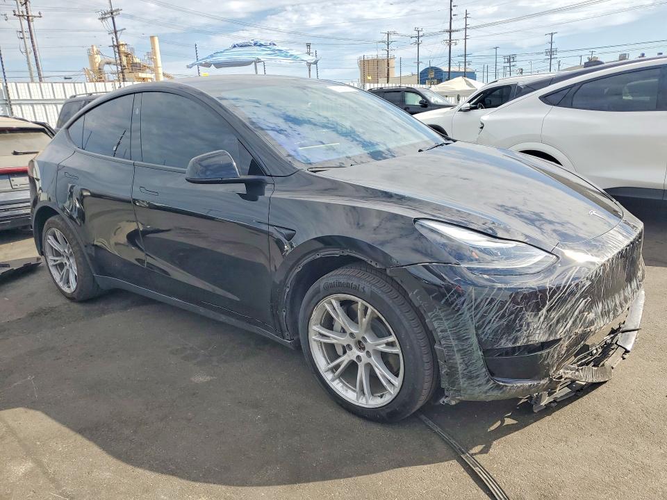 Photo 4 from auction – 2024 TESLA MODEL Y with VIN 7SAYGDEE3RF060964