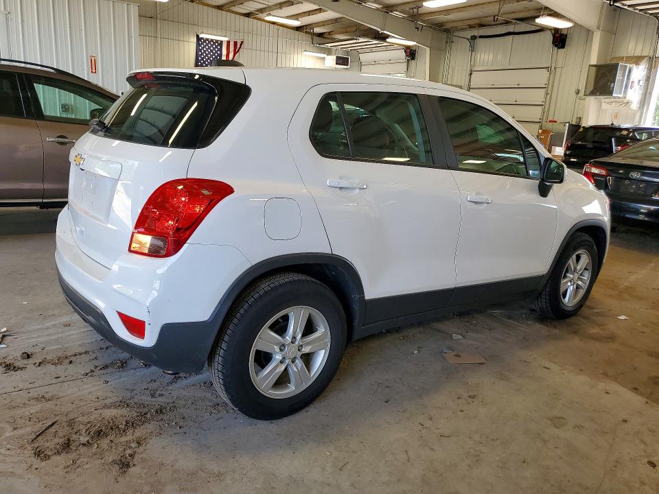 Photo 3 from auction – 2020 CHEVROLET TRAX with VIN 3GNCJKSBXLL130273