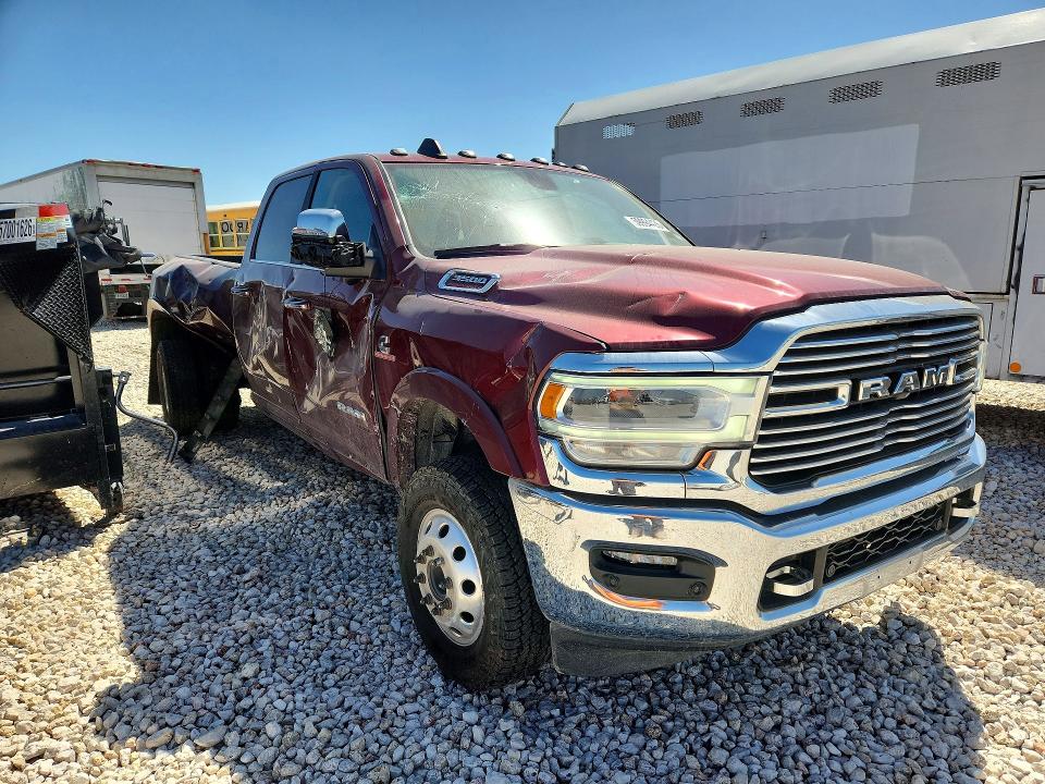 Photo 4 from auction – 2022 RAM 3500 with VIN 3C63RRJL0NG339562