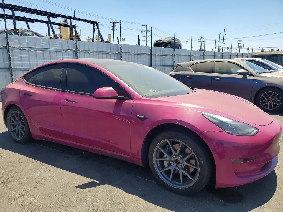Photo 4 from auction – 2021 TESLA MODEL 3 with VIN 5YJ3E1EB3MF872405