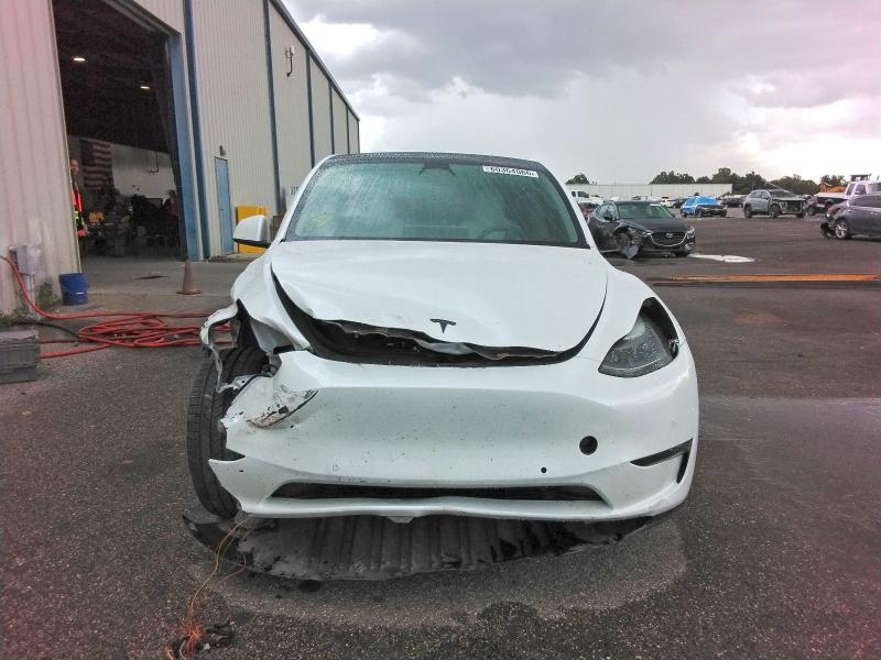 Photo 5 from auction – 2022 TESLA MODEL Y with VIN 7SAYGDEF0NF539958