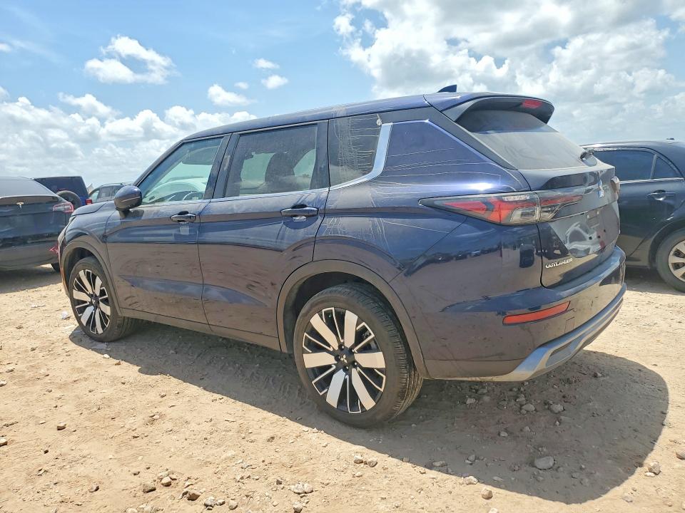 Photo 2 from auction – 2025 MITSUBISHI OUTLANDER with VIN JA4J3VA85SZ053654