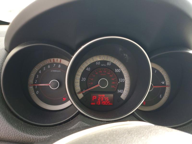 Photo 9 from auction – 2010 KIA FORTE with VIN KNAFU4A27A5856645