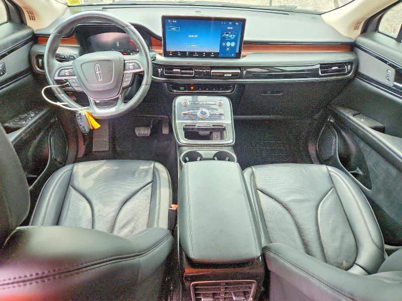Photo 8 from auction – 2023 LINCOLN NAUTILUS with VIN 2LMPJ8K98PBL14395