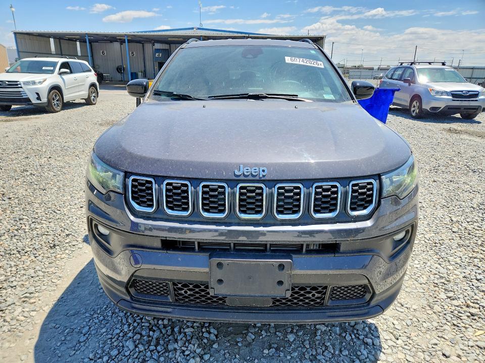 Photo 5 from auction – 2024 JEEP COMPASS with VIN 3C4NJDFN2RT151404