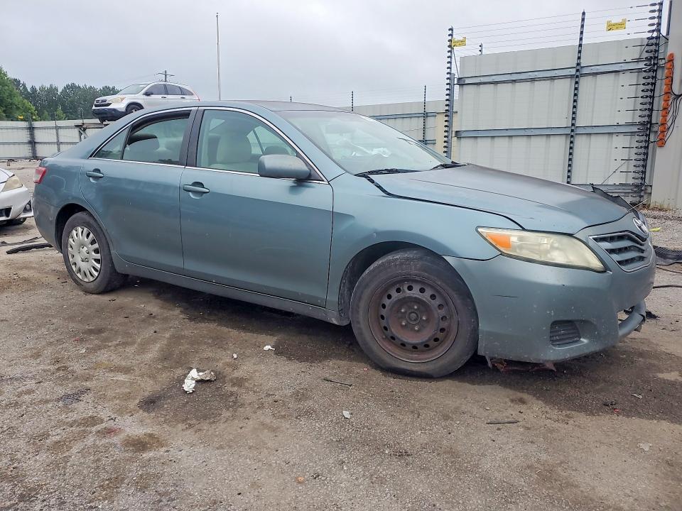 Photo 4 from auction – 2010 TOYOTA CAMRY with VIN 4T1BF3EK9AU527026