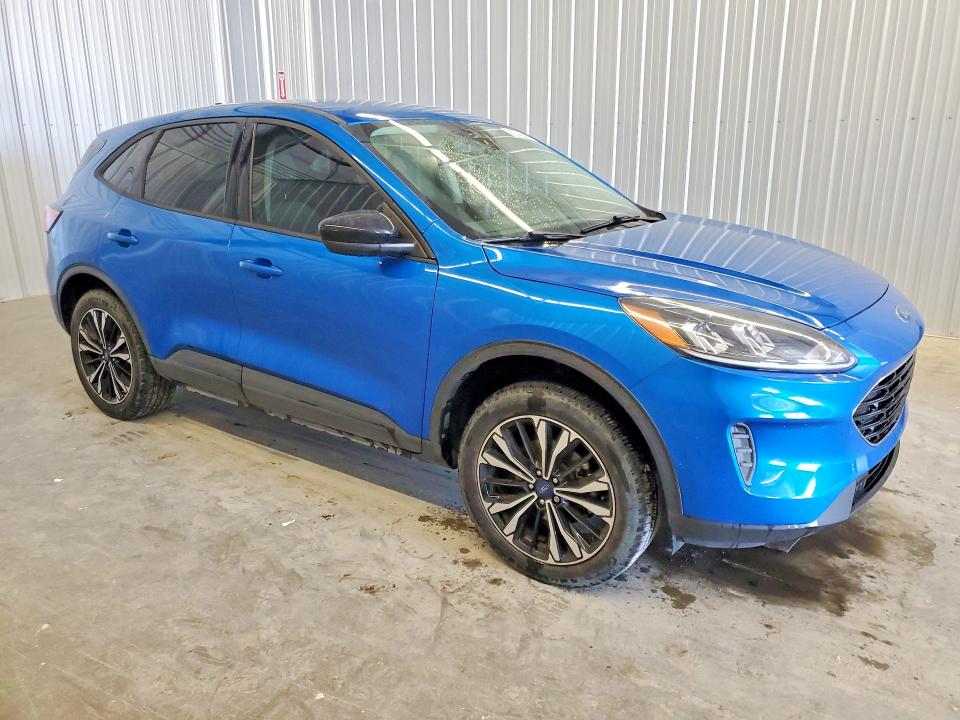 Photo 4 from auction – 2021 FORD ESCAPE with VIN 1FMCU9G66MUA21140