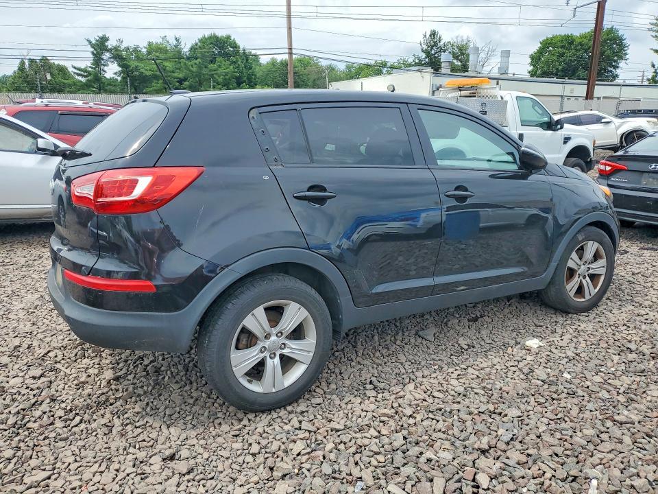 Photo 3 from auction – 2013 KIA SPORTAGE with VIN KNDPBCA23D7400173