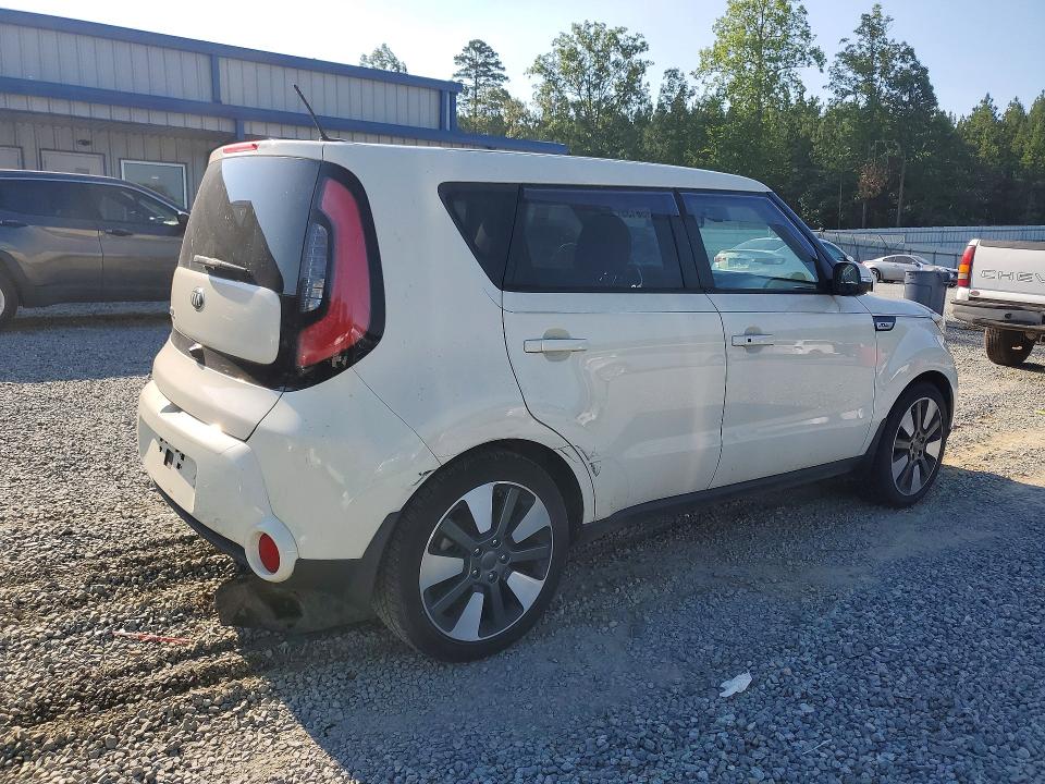 Photo 3 from auction – 2016 KIA SOUL with VIN KNDJX3A51G7244186