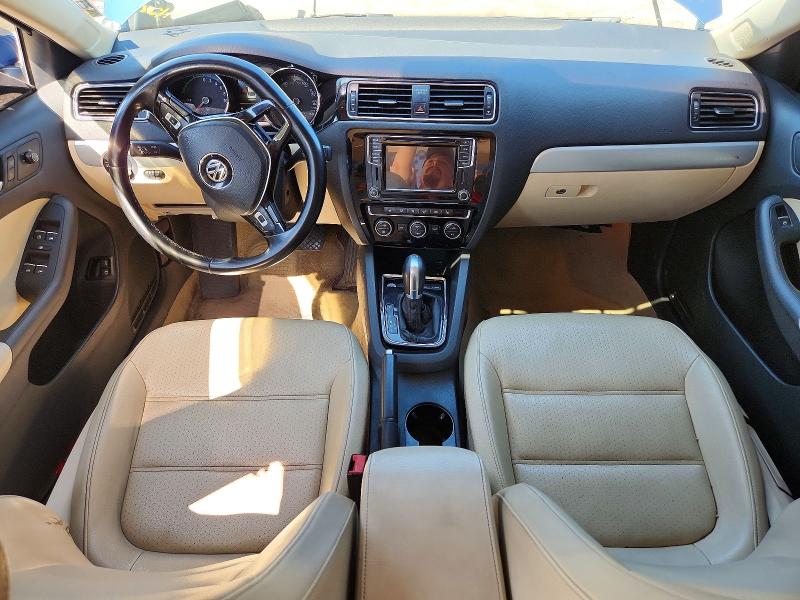 Photo 8 from auction – 2016 VOLKSWAGEN JETTA with VIN 3VW637AJ0GM405846