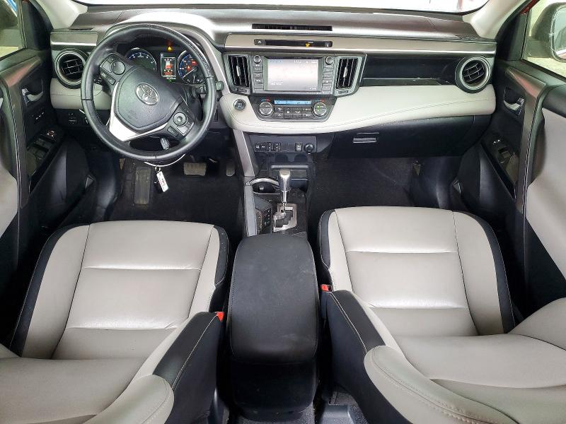 Photo 8 from auction – 2016 TOYOTA RAV4 with VIN JTMDFREV7GJ078529