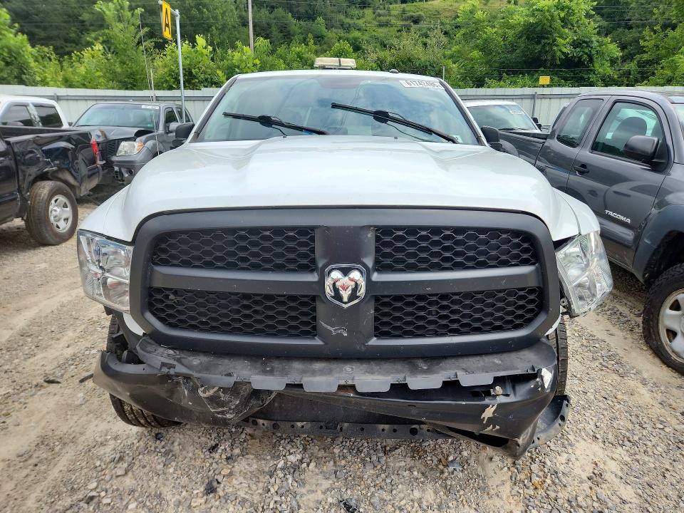 Photo 5 from auction – 2023 RAM 1500 CLASSIC with VIN 3C6RR7KT1PG653527
