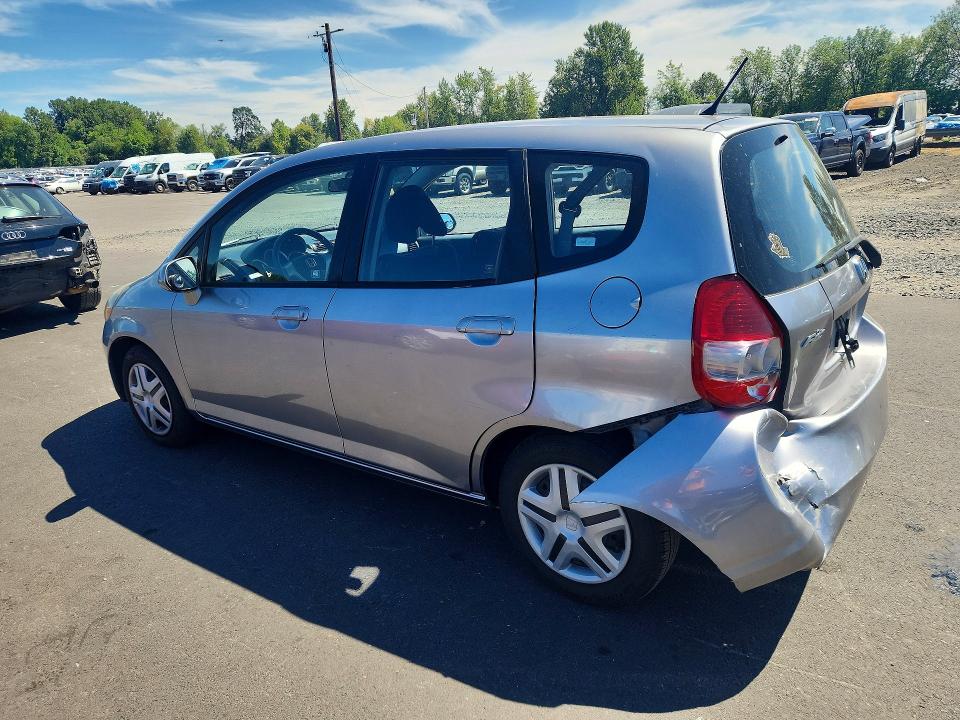 Photo 2 from auction – 2007 HONDA FIT with VIN JHMGD38497S058018
