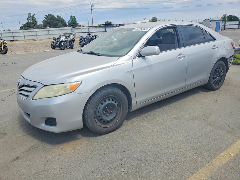 TOYOTA CAMRY 2011 with VIN 4T1BF3EK2BU132008 - Photo from auction