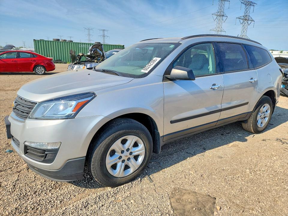 CHEVROLET TRAVERSE 2017 with VIN 1GNKRFED6HJ332860 - Photo from auction