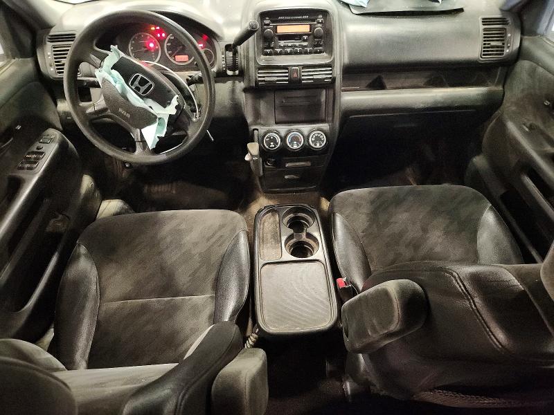 Photo 8 from auction – 2004 HONDA CR-V with VIN JHLRD78834C010351