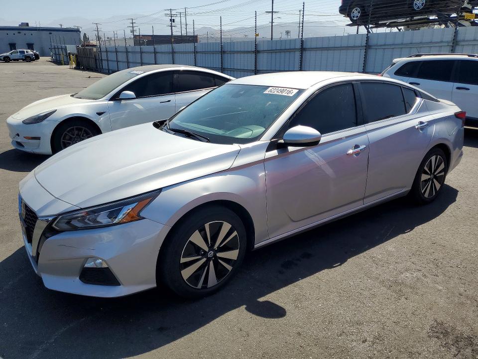 NISSAN ALTIMA 2025 с VIN 1N4BL4DV1NN300367 - Снимка от търг