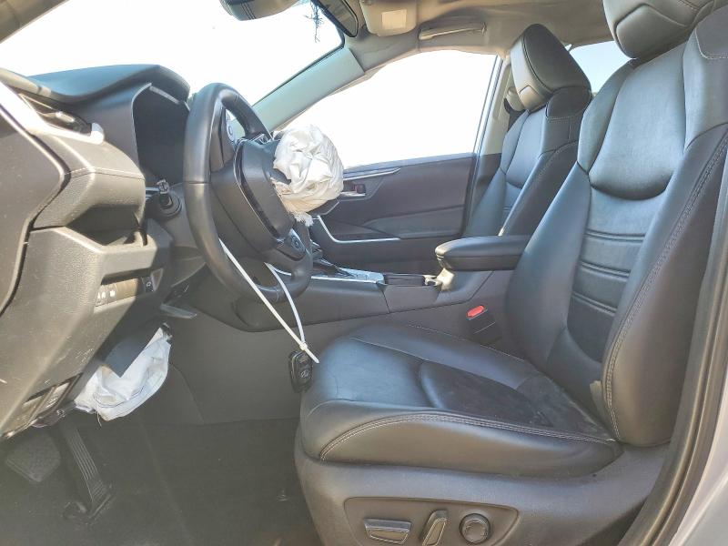 Photo 7 from auction – 2022 TOYOTA RAV4 with VIN 2T3C1RFV0NC212032