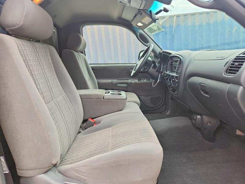 Photo 10 from auction – 2004 TOYOTA TUNDRA with VIN 5TBKT441X4S445884