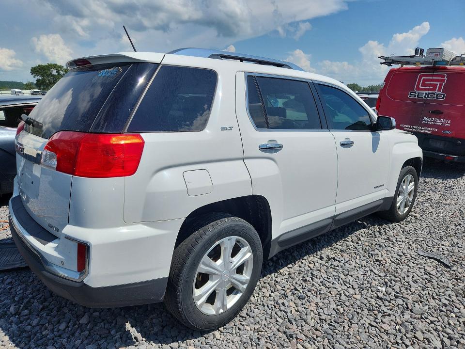 Photo 3 from auction – 2017 GMC TERRAIN with VIN 2GKFLUEKXH6329203
