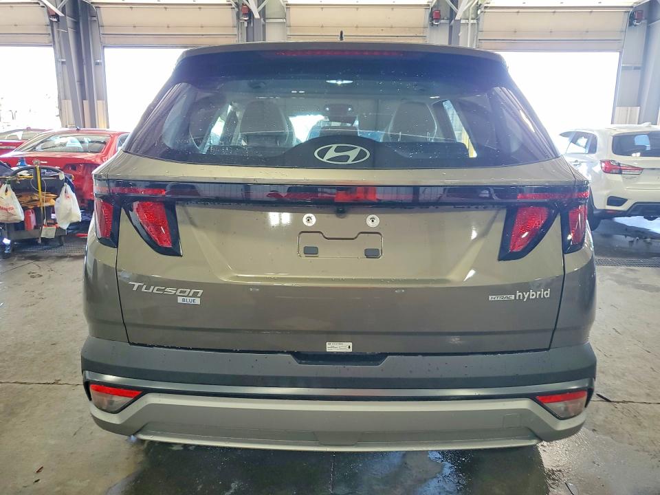 Photo 6 from auction – 2026 HYUNDAI TUCSON with VIN KM8JADD16TU450868