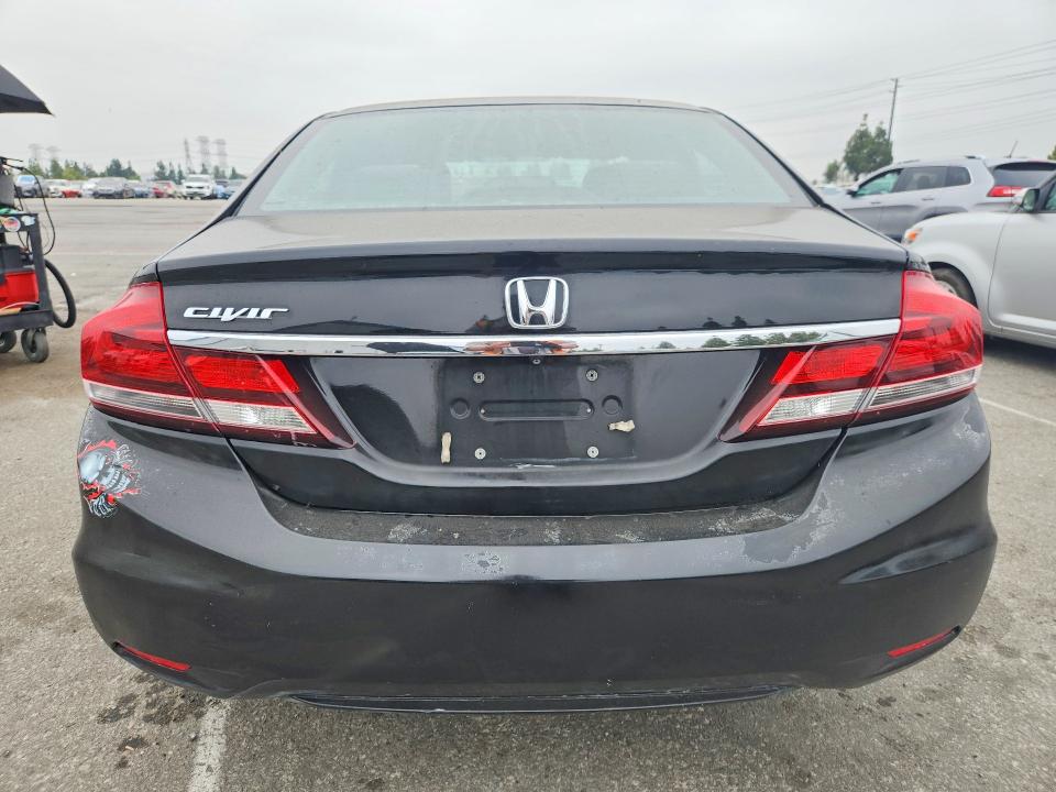 Foto 6 de la subasta – 2013 HONDA CIVIC con VIN 19XFB2F58DE235939