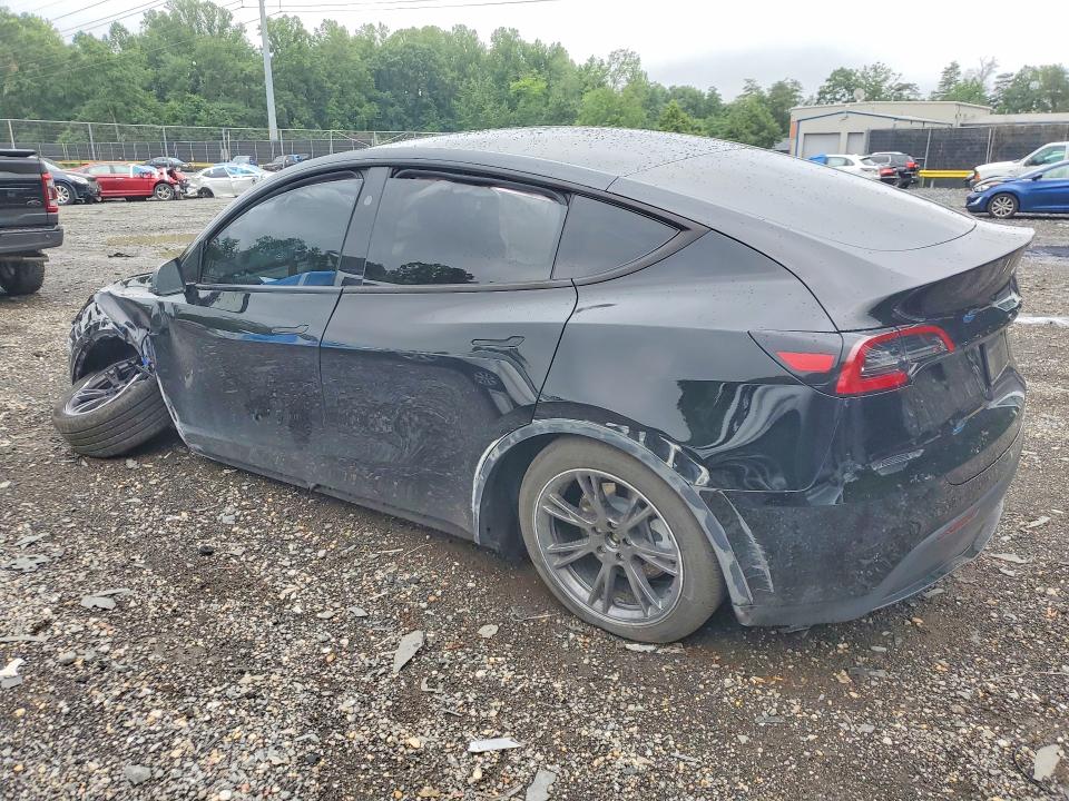 Photo 2 from auction – 2025 TESLA MODEL  Y with VIN 7SAYGDED0SA375490