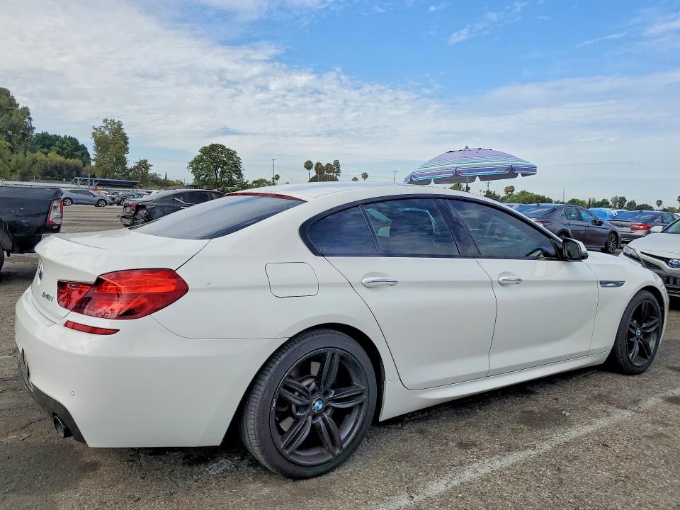 Снимка 3 от търг – 2018 BMW 640 с VIN WBA6D0C52JG852913