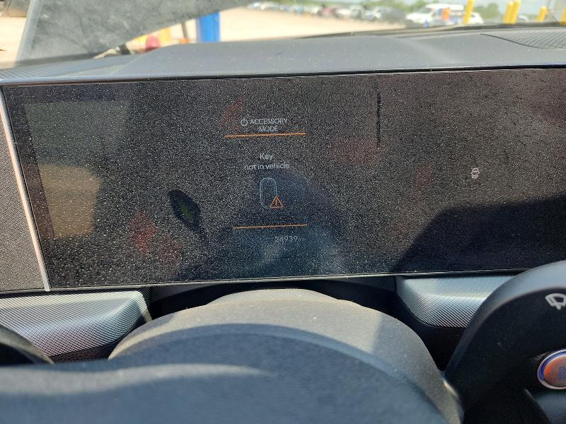 Photo 9 from auction – 2025 HYUNDAI SONATA with VIN KMHL24JA1SA494626
