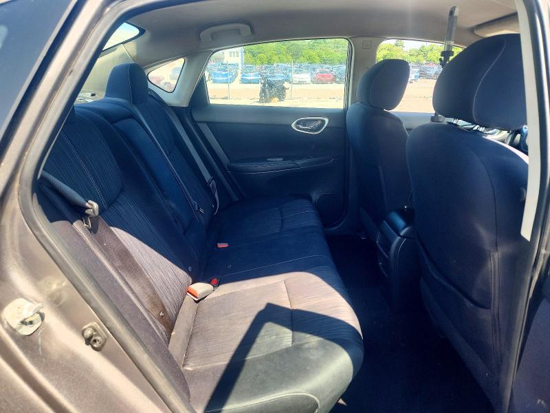 Photo 10 from auction – 2016 NISSAN SENTRA with VIN 3N1AB7AP6GL643911