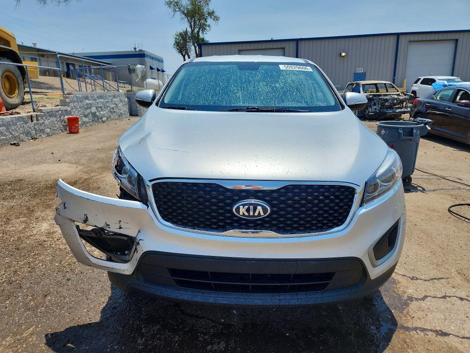 Photo 5 from auction – 2016 KIA SORENTO with VIN 5XYPG4A32GG042412