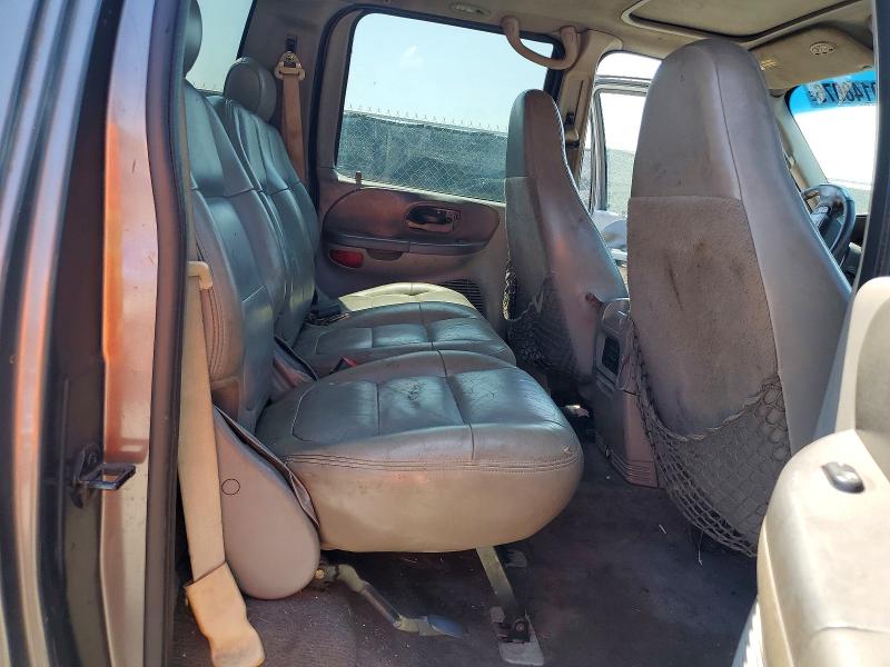 Photo 10 from auction – 2002 FORD F150 with VIN 1FTRW07L42KE24374