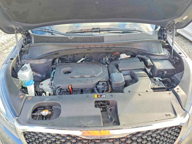 Photo 12 from auction – 2018 KIA SORENTO with VIN 5XYPG4A38JG344438