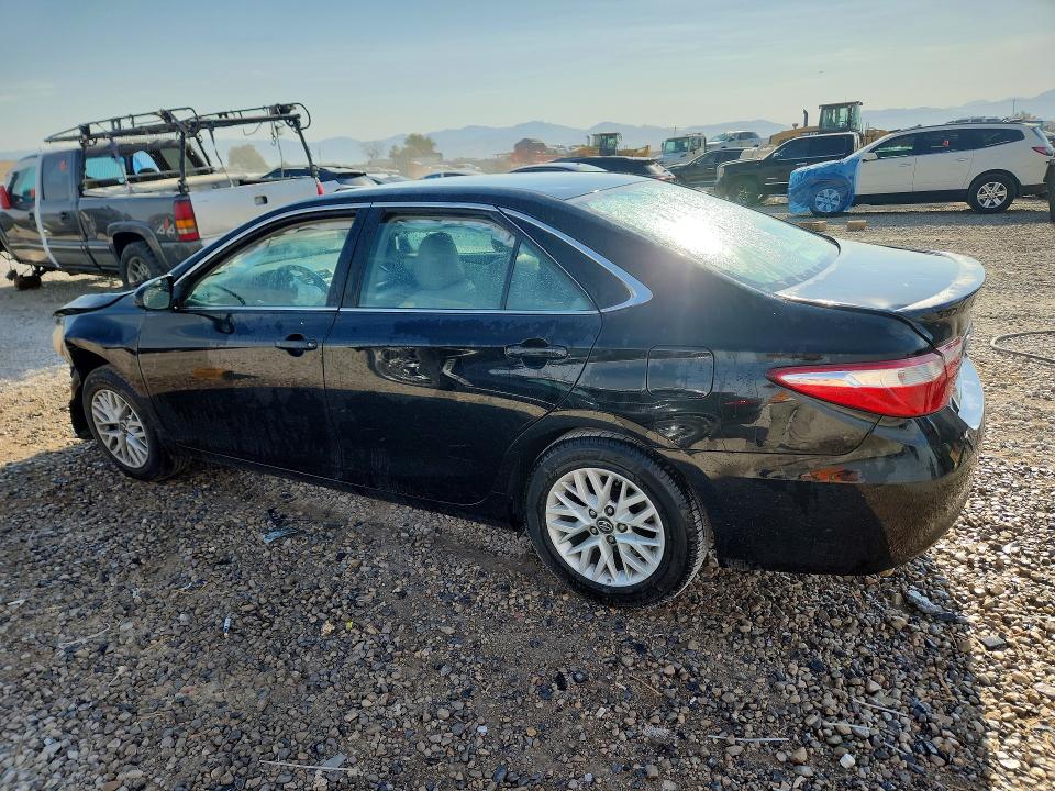 Photo 2 from auction – 2017 TOYOTA CAMRY with VIN 4T1BF1FK6HU351808