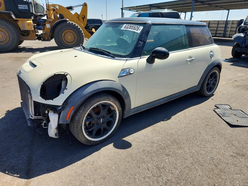 MINI COOPER 2011 with VIN WMWSV3C5XBTY12441 - Photo from auction