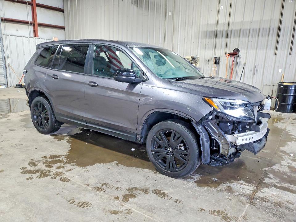 Photo 4 from auction – 2021 HONDA PASSPORT with VIN 5FNYF8H23MB006498