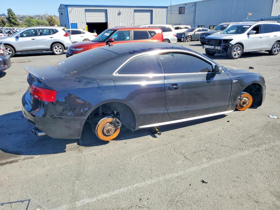Photo 3 from auction – 2013 AUDI S5 with VIN WAUVGAFR2DA029235