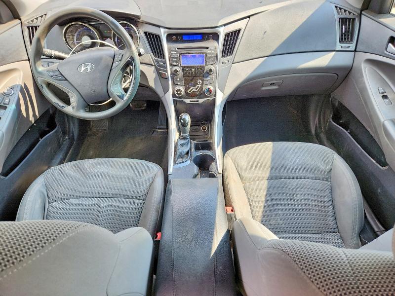Photo 8 from auction – 2013 HYUNDAI SONATA with VIN 5NPEB4AC5DH649589