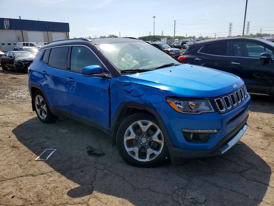 Photo 4 from auction – 2018 JEEP COMPASS with VIN 3C4NJDCB8JT418723