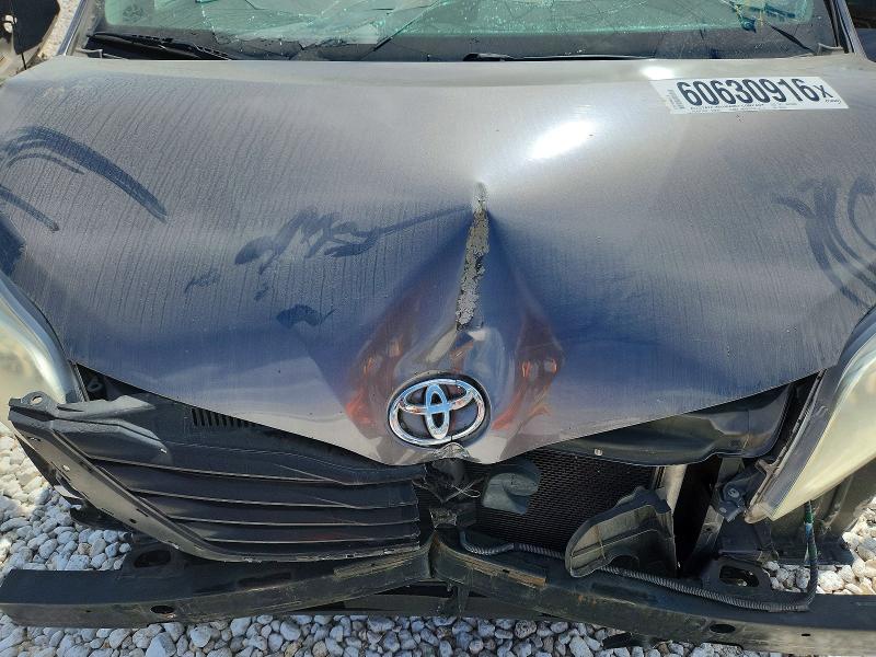 Photo 12 from auction – 2011 TOYOTA SIENNA with VIN 5TDKK3DC7BS063606
