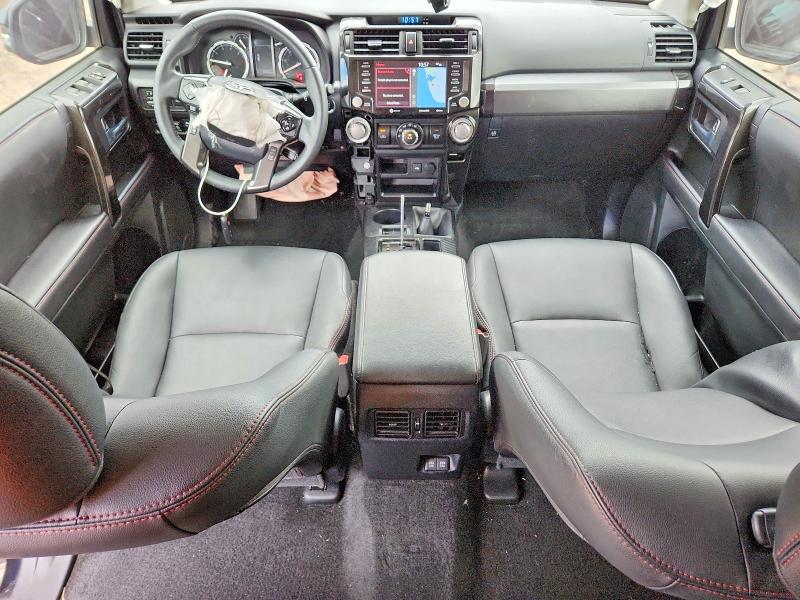 Photo 8 from auction – 2022 TOYOTA 4RUNNER with VIN JTERU5JRXN6011545