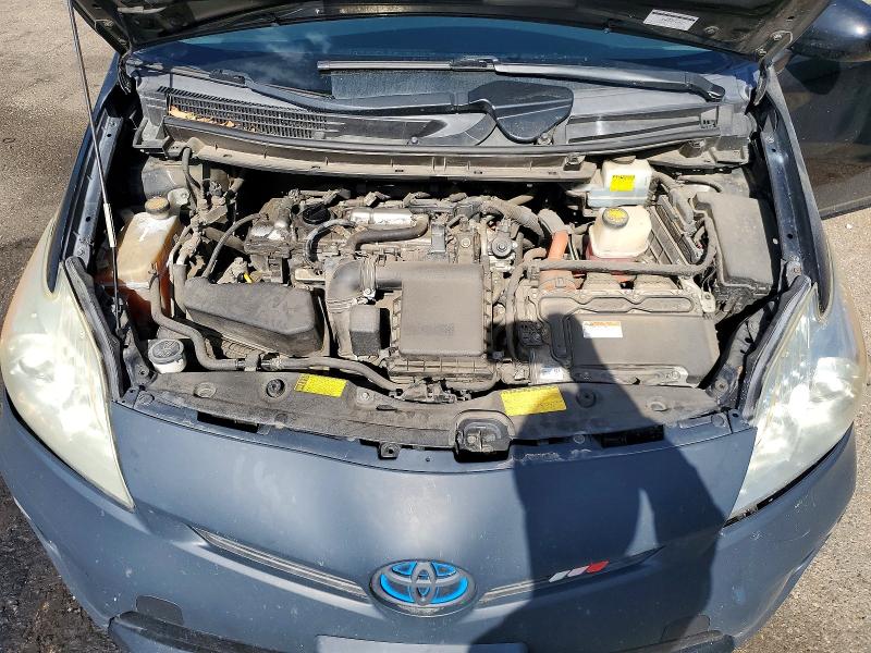 Photo 11 from auction – 2014 TOYOTA PRIUS with VIN JTDKN3DUXE1756882