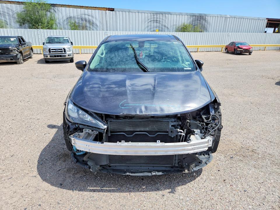 Photo 5 from auction – 2022 CHRYSLER VOYAGER with VIN 2C4RC1CG2NR218693