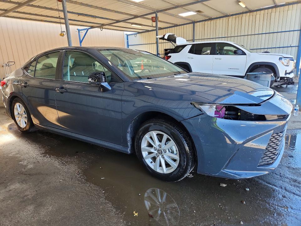 Photo 4 from auction – 2026 TOYOTA CAMRY with VIN 4T1DAACKXTU701624